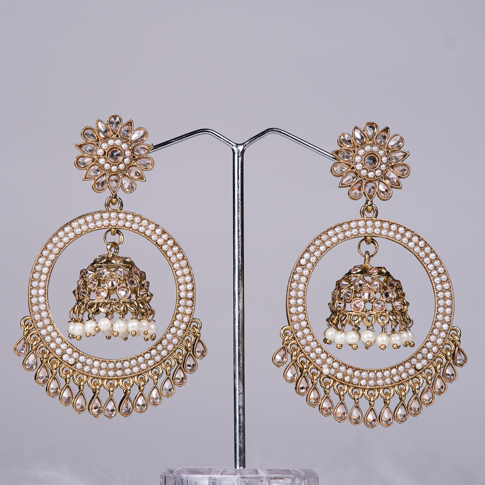 Moon Chandbali