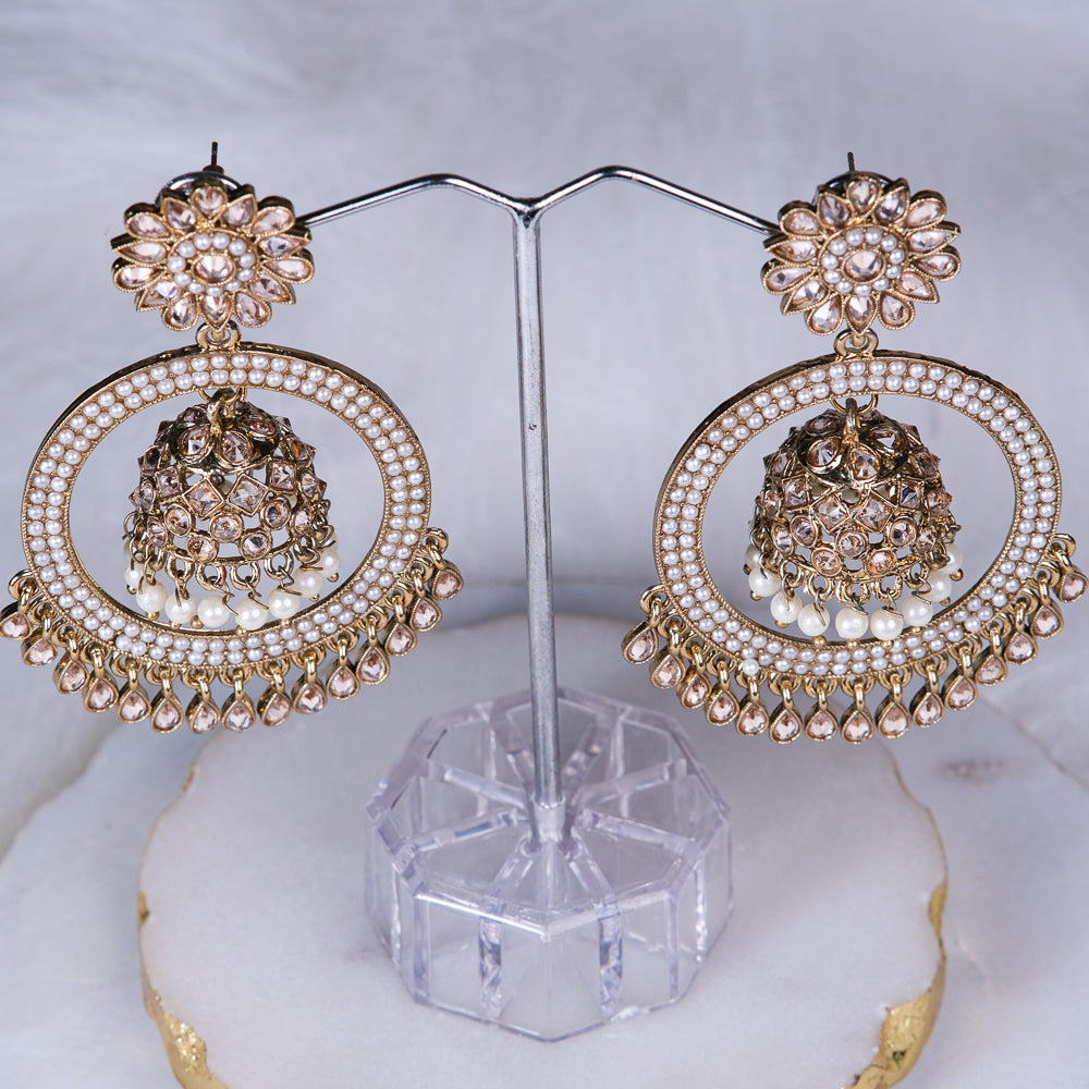 Moon Chandbali
