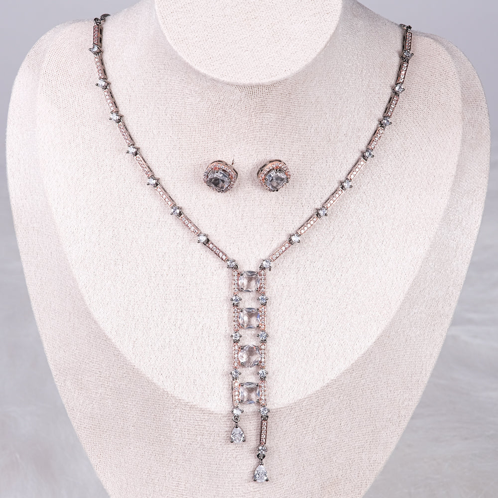 Chloe Black Rose Polish White Necklace