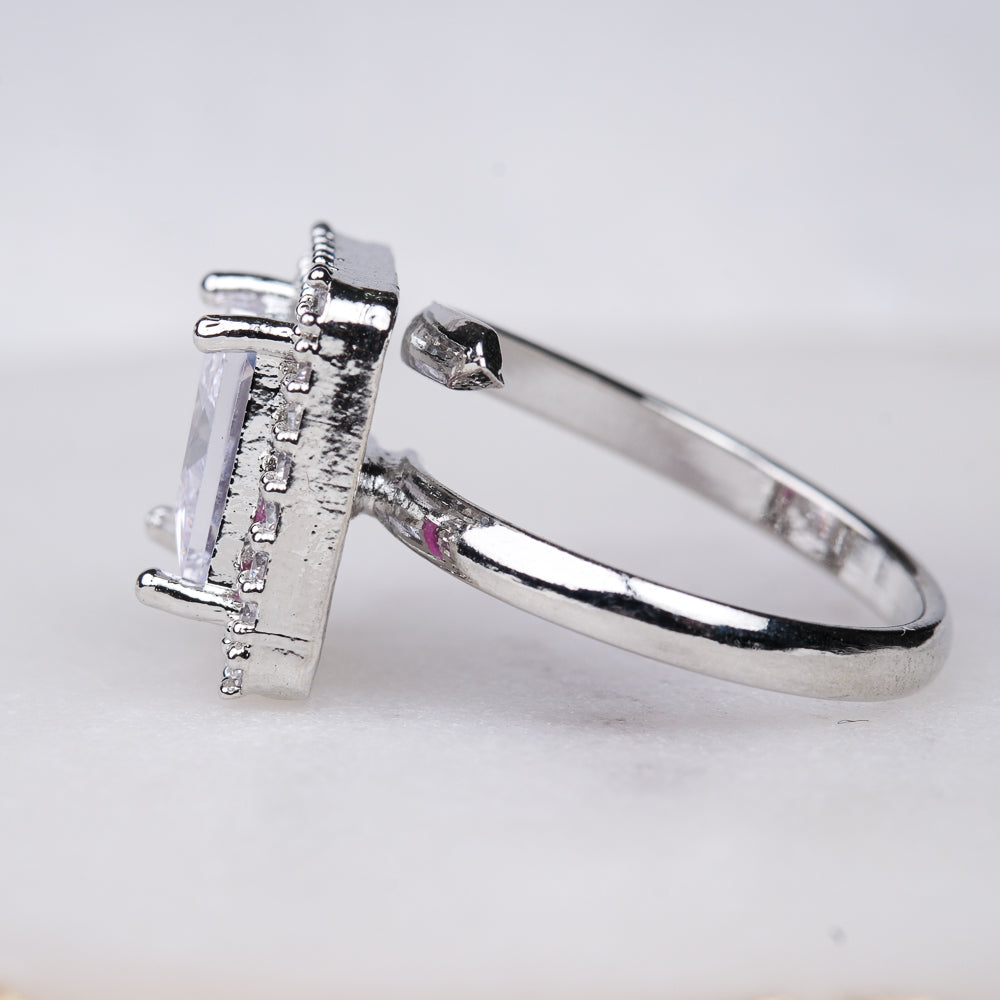 Pari White Flexible AD Ring