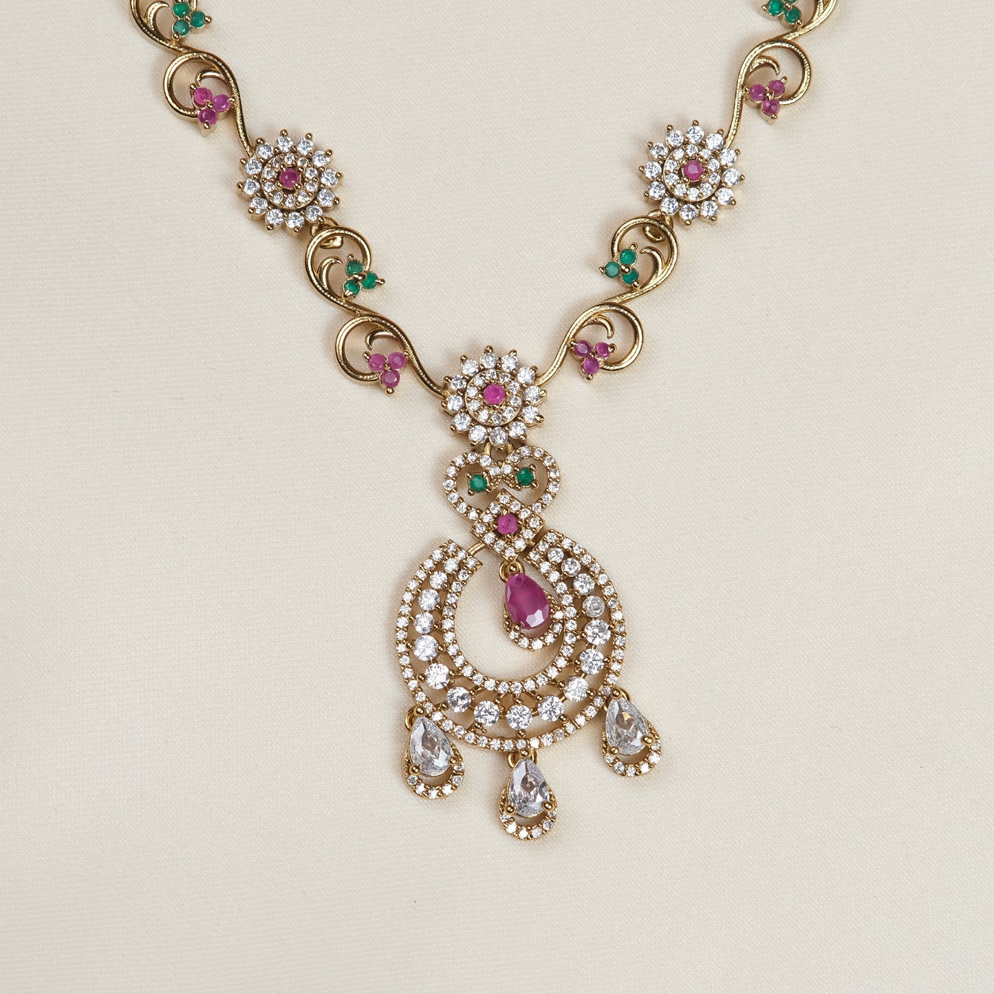 Raani Multicolor Neckalce