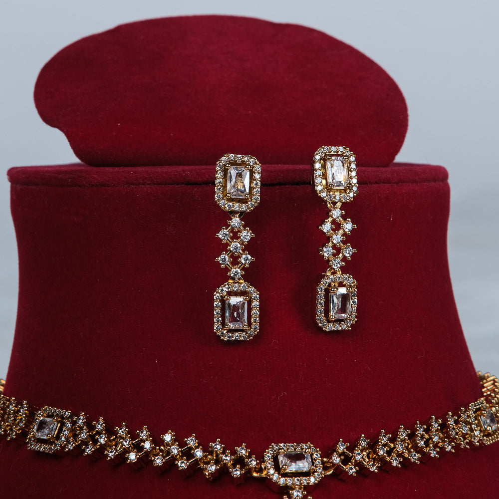 Maahi Mehendi Polish AD Neckace
