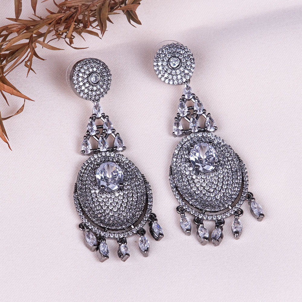Akika Zirconia Nano setting Earring