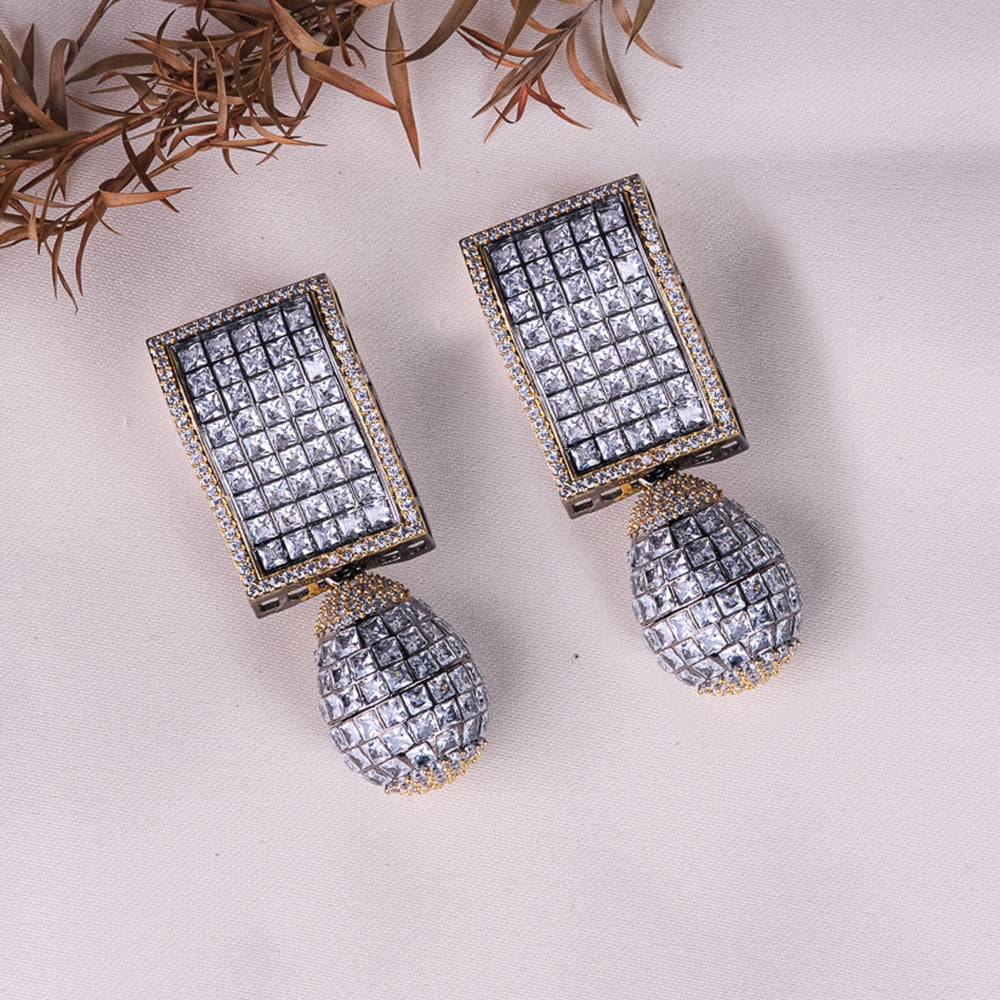 Kiaara Nano setting Earring