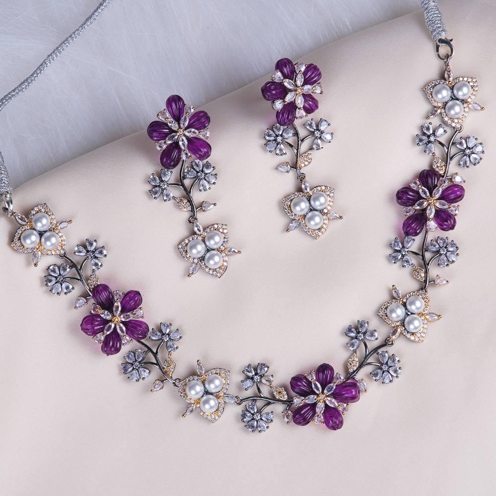 Olivia Charm Zirconia Necklace