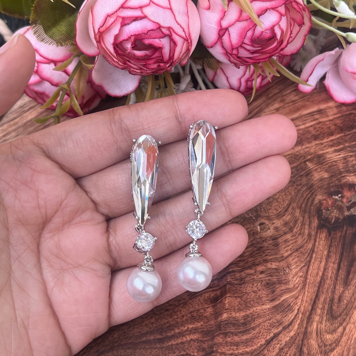 Elisa Swarovski earrings