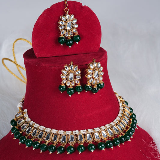 Kundan Majesty Green Necklace