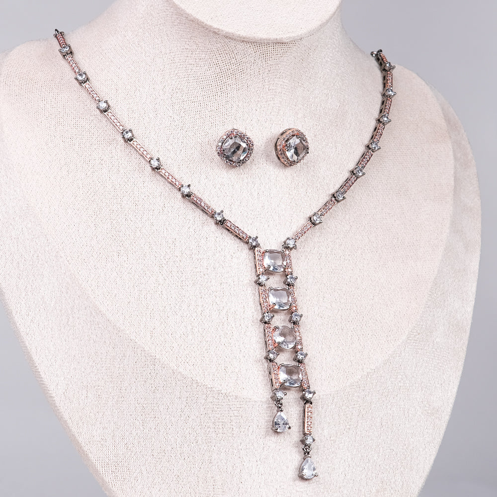 Chloe Black Rose Polish White Necklace