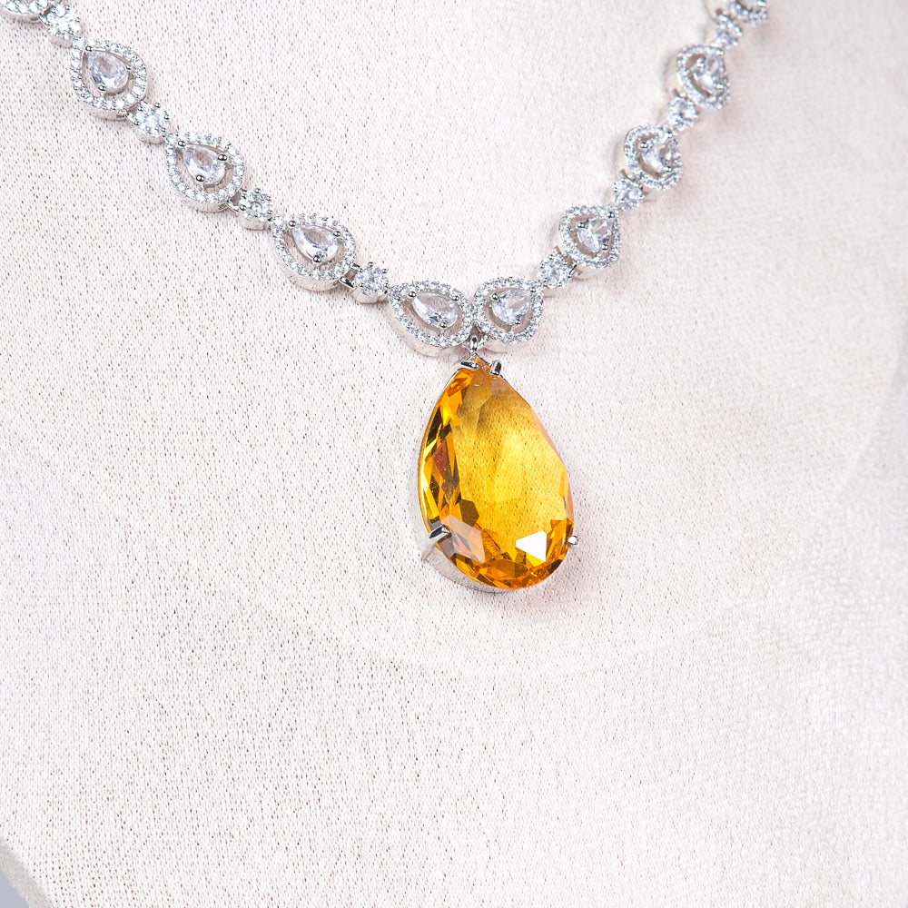 Ava Trend Yellow Necklace