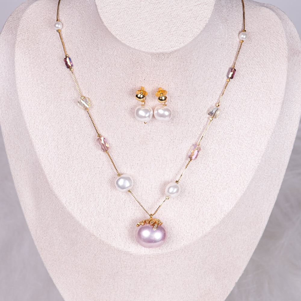 Korean Pearl Necklace