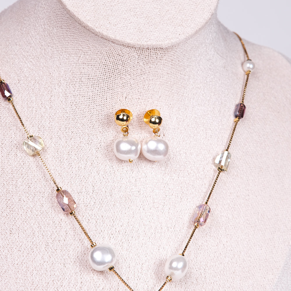 Korean Pearl Necklace