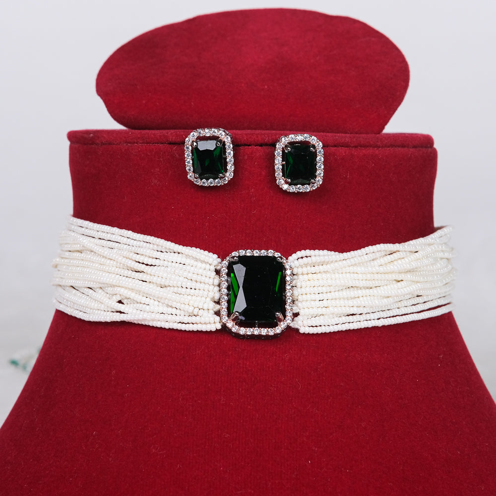Meena Green Pearl Choker