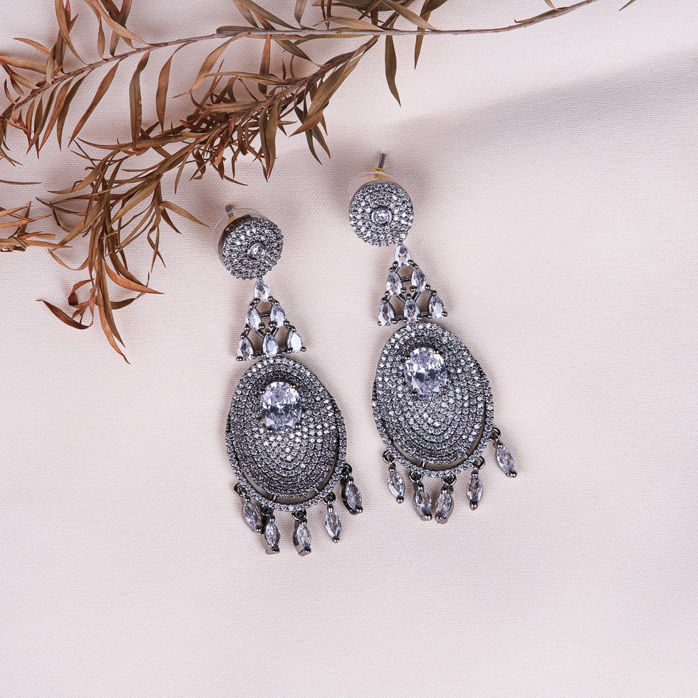 Akika Zirconia Nano setting Earring